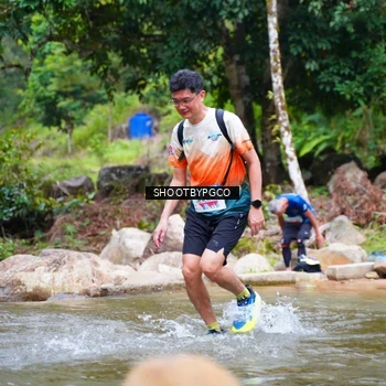Runner Photo 8888873