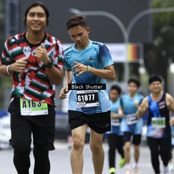 Runner Photo 8888880