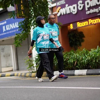 Runner Photo 8888881
