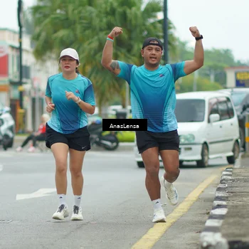 Runner Photo 8888900