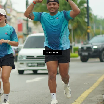 Runner Photo 8888903