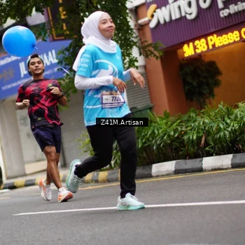 Runner Photo 8888911