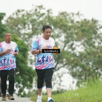 Runner Photo 8888938