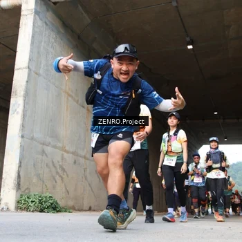 Runner Photo 8888959
