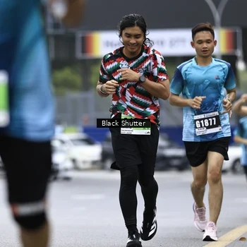 Runner Photo 8888968