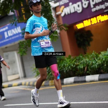 Runner Photo 8888998