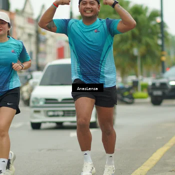 Runner Photo 8889015