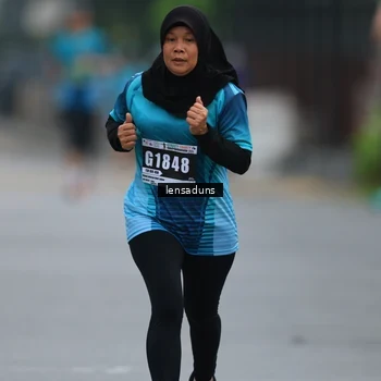 Runner Photo 8889030