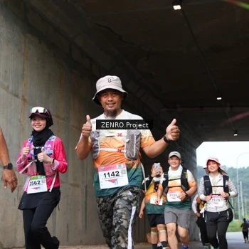 Runner Photo 8889032