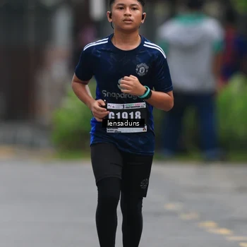 Runner Photo 8889063