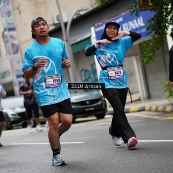 Runner Photo 8889087