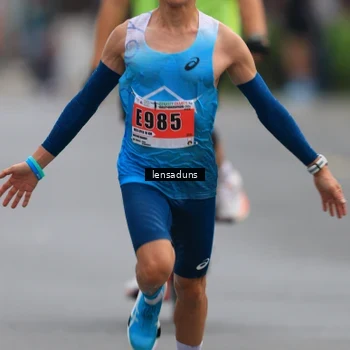 Runner Photo 8889093