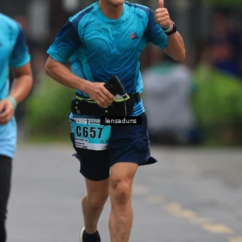 Runner Photo 8889109