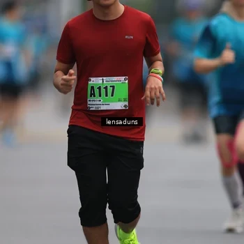 Runner Photo 8889116