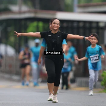 Runner Photo 8889123