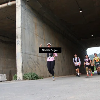 Runner Photo 8889167