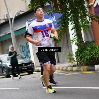 Runner Photo 8889271