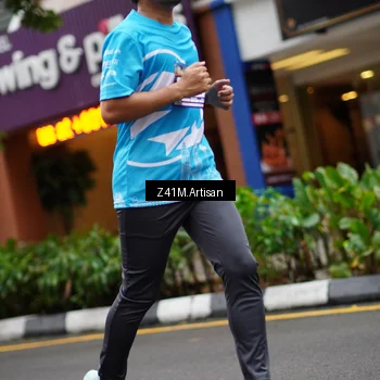 Runner Photo 8889273