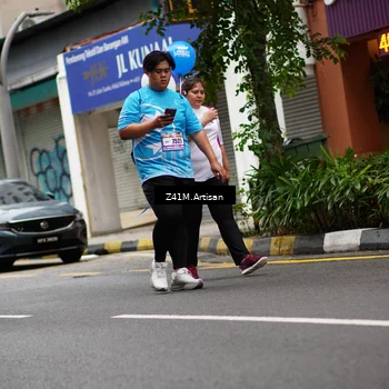 Runner Photo 8889275