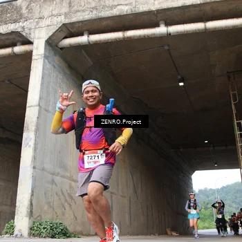 Runner Photo 8889288