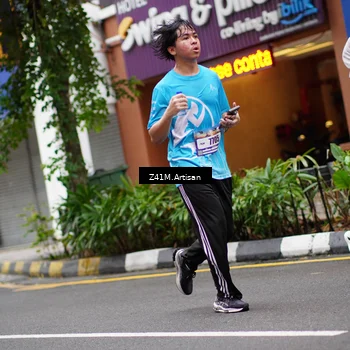 Runner Photo 8889329