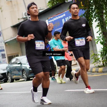 Runner Photo 8889369
