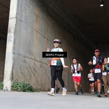 Runner Photo 8889381