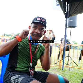 Runner Photo 8889406