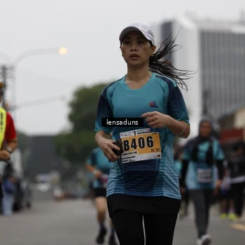 Runner Photo 8889430