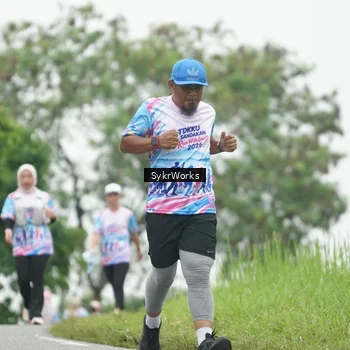 Runner Photo 8889432