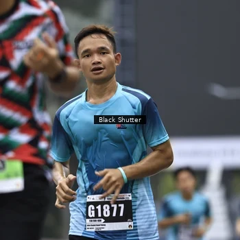 Runner Photo 8889434