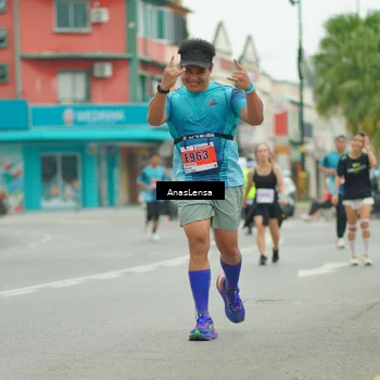 Runner Photo 8889444