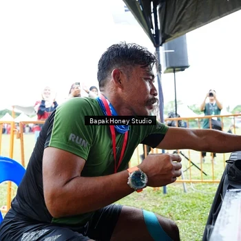 Runner Photo 8889453