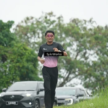 Runner Photo 8889501