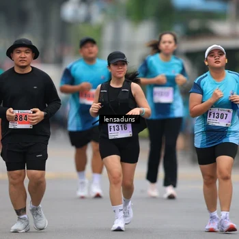 Runner Photo 8889552