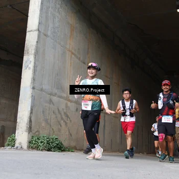 Runner Photo 8889653