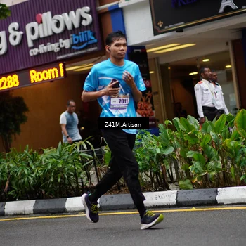 Runner Photo 8889742