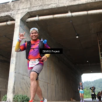 Runner Photo 8889768