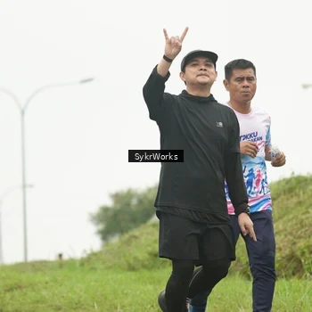 Runner Photo 8889814
