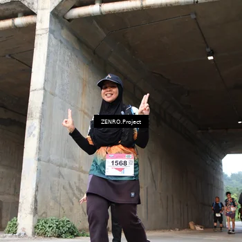 Runner Photo 8889816