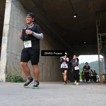 Runner Photo 8889831