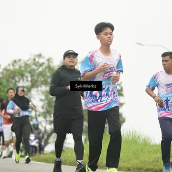 Runner Photo 8889843