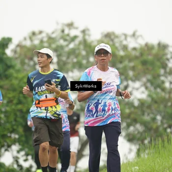 Runner Photo 8889857
