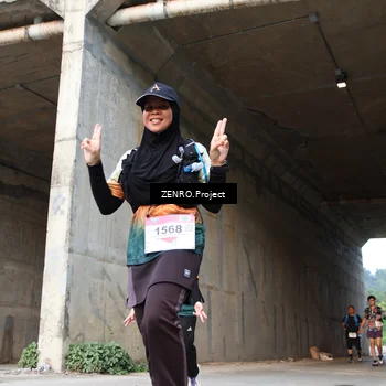 Runner Photo 8889905
