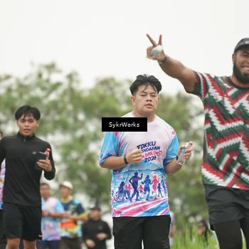 Runner Photo 8889912