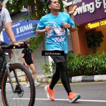 Runner Photo 8889928