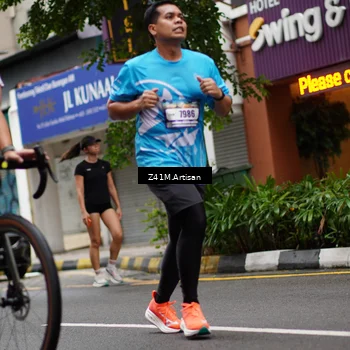 Runner Photo 8889932