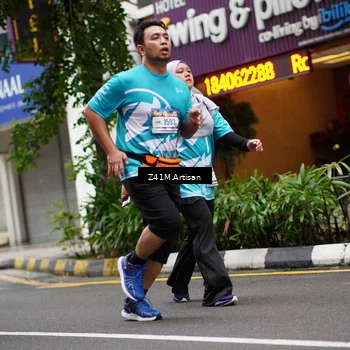 Runner Photo 8889959