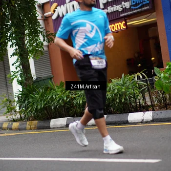 Runner Photo 8889996