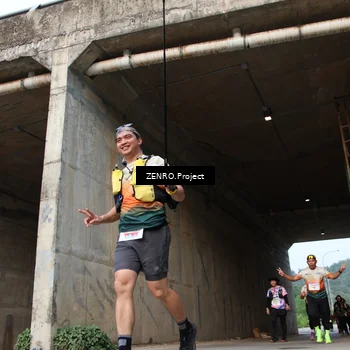Runner Photo 8890237